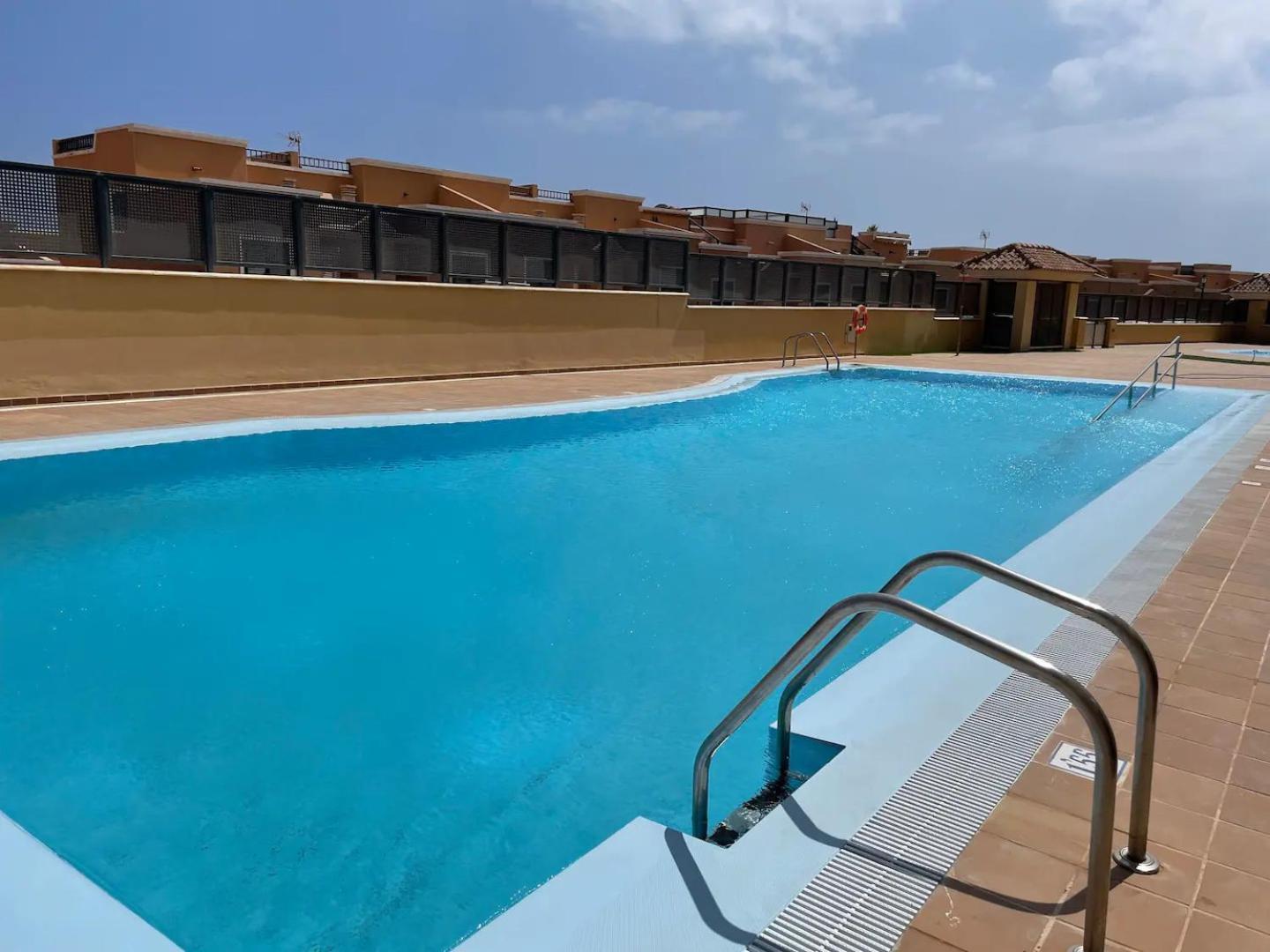 Lucky Thirteen - Apartment With Ocean View Caleta de Fuste Exterior foto