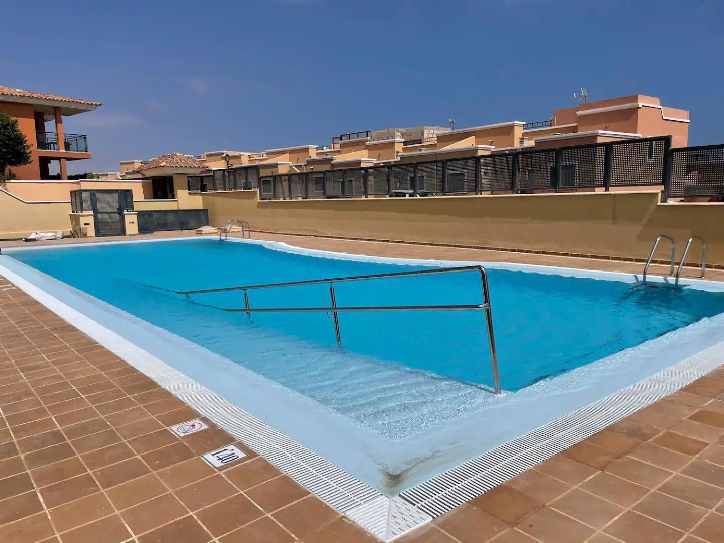 Lucky Thirteen - Apartment With Ocean View Caleta de Fuste Exterior foto